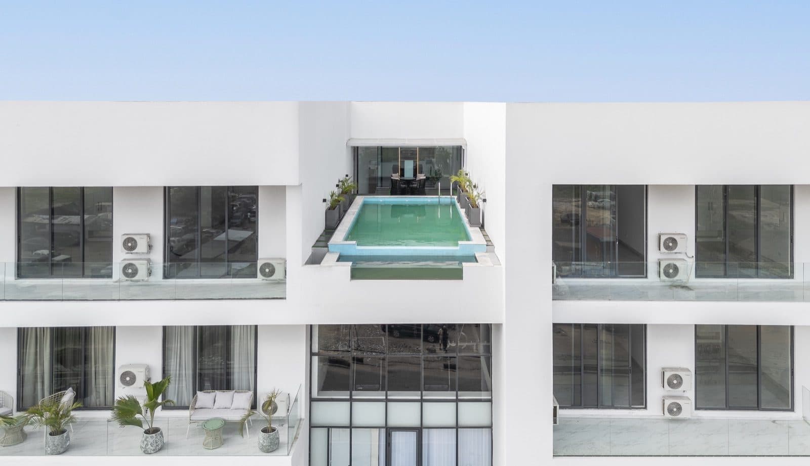 Rooftop pool